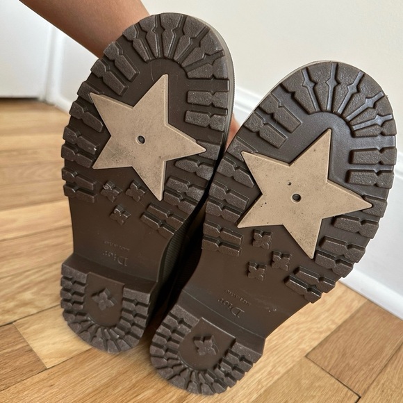 DIORUNION RAIN BOOTS IN DARK NUT COLOR (BEIGE) - Picture 7 of 12